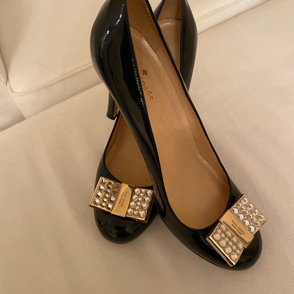 Authentic Kate spade black size 8 B